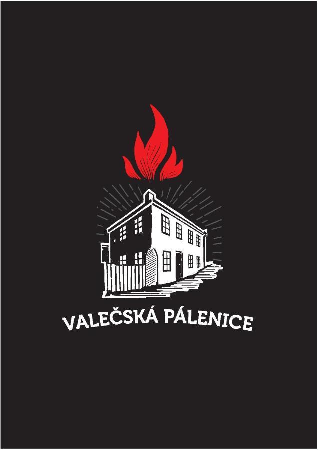 Valecska Palenice エクステリア 写真